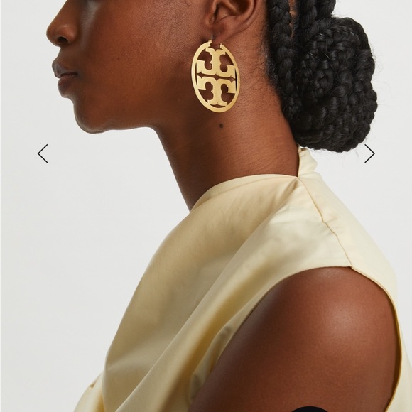 COPY - Tory Burch Earrings - Picture 3 of 3